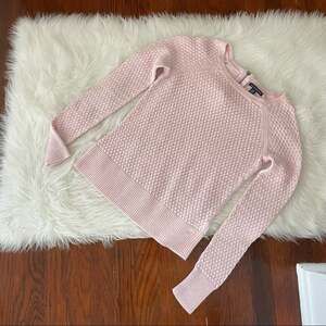 AE Pink Sweater Lightweight Zipper Back Detail Size small Cotton Blend